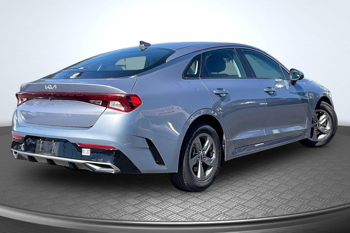 Kia K5 photo 13