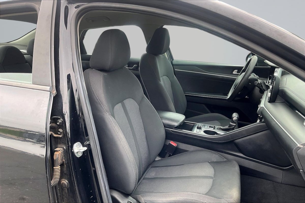 Kia K5 photo 7