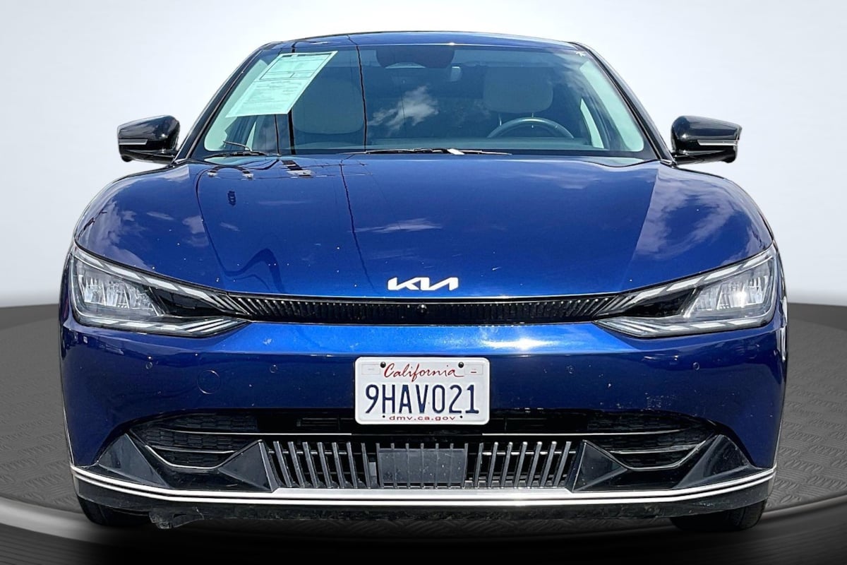 Kia EV6 photo 3