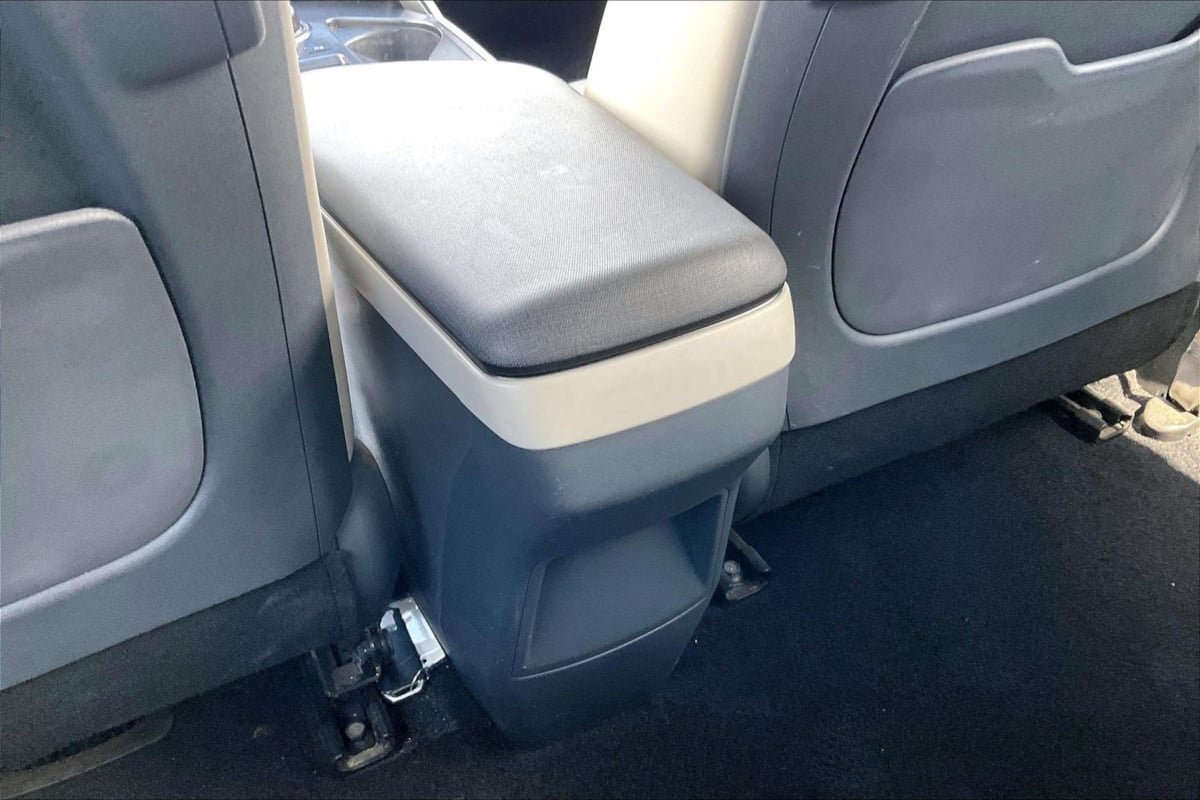 Kia EV6 photo 30