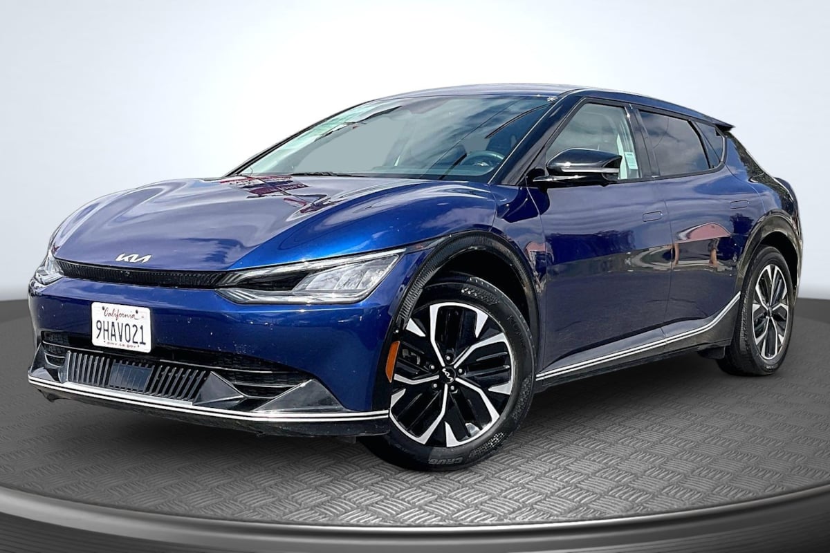 Kia EV6 photo 11
