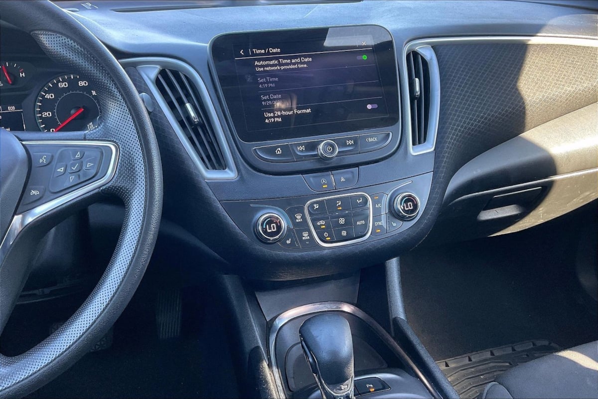 Chevrolet Malibu photo 6