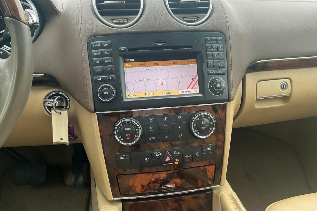 Mercedes-Benz GL 450 photo 6