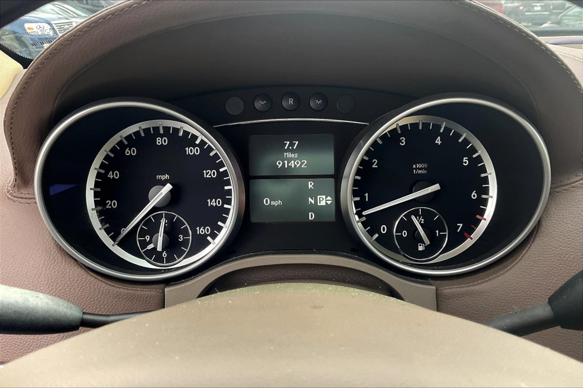 Mercedes-Benz GL 450 photo 20