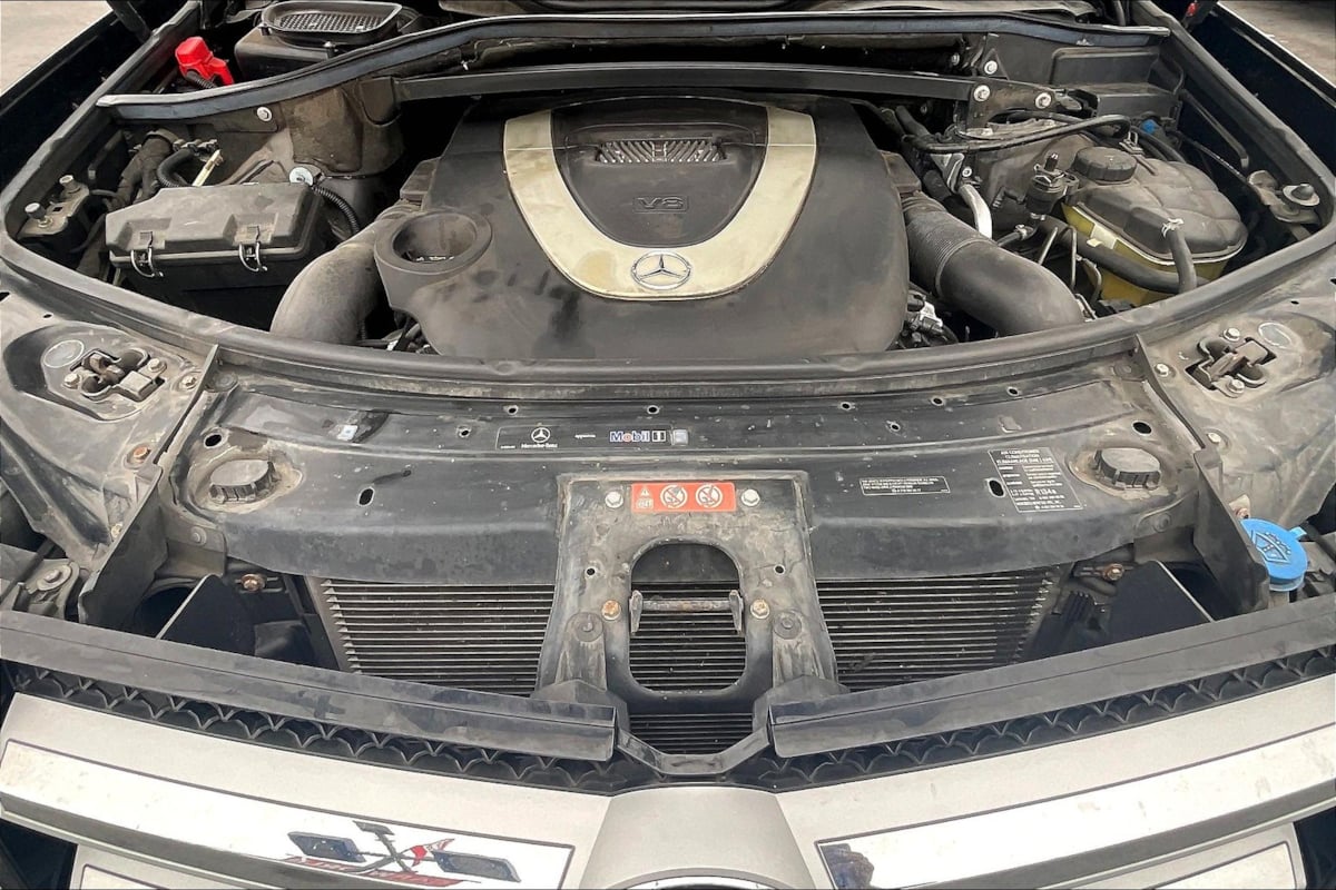 Mercedes-Benz GL 450 photo 10