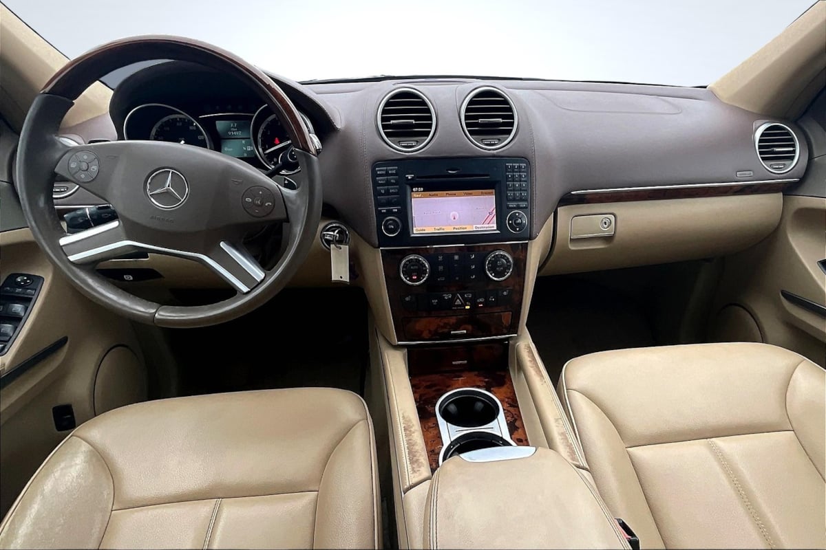 Mercedes-Benz GL 450 photo 16