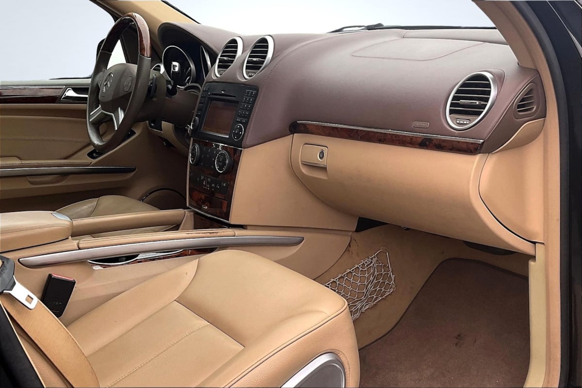 Mercedes-Benz GL 450 photo 17