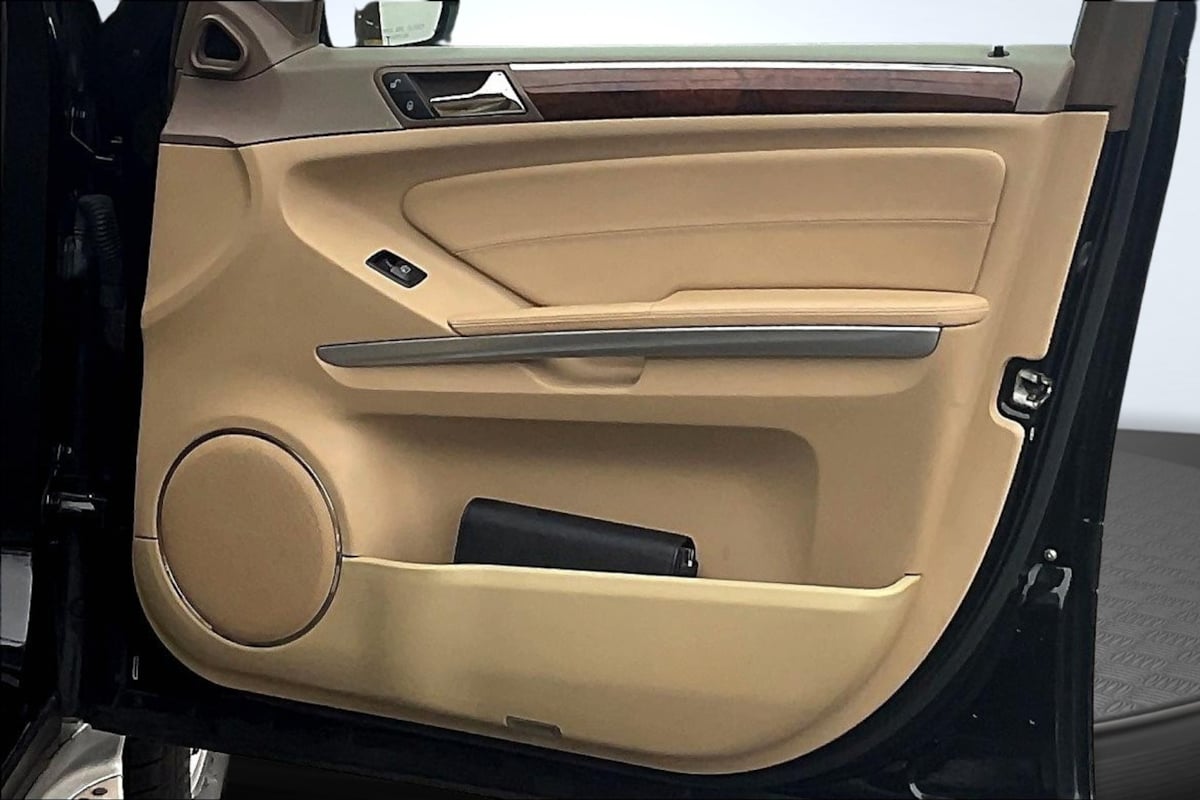Mercedes-Benz GL 450 photo 24