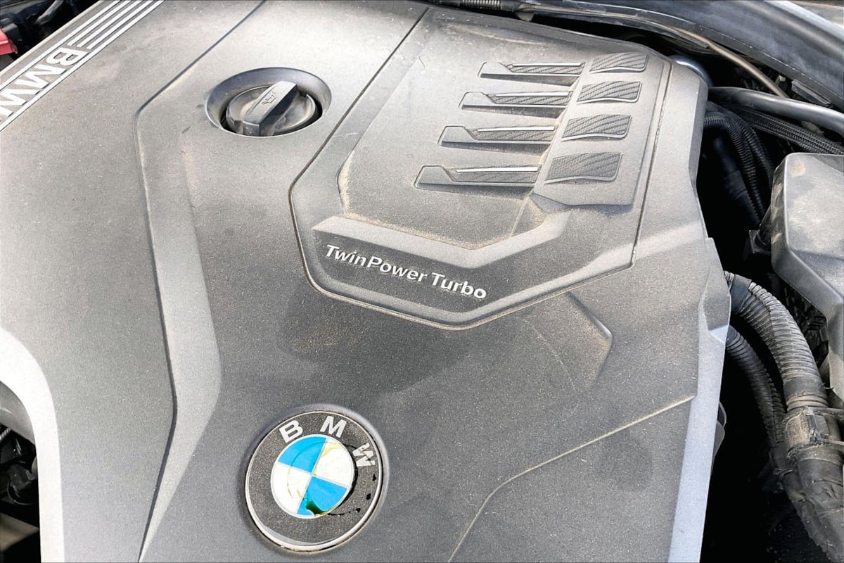 BMW 3 Series photo 32