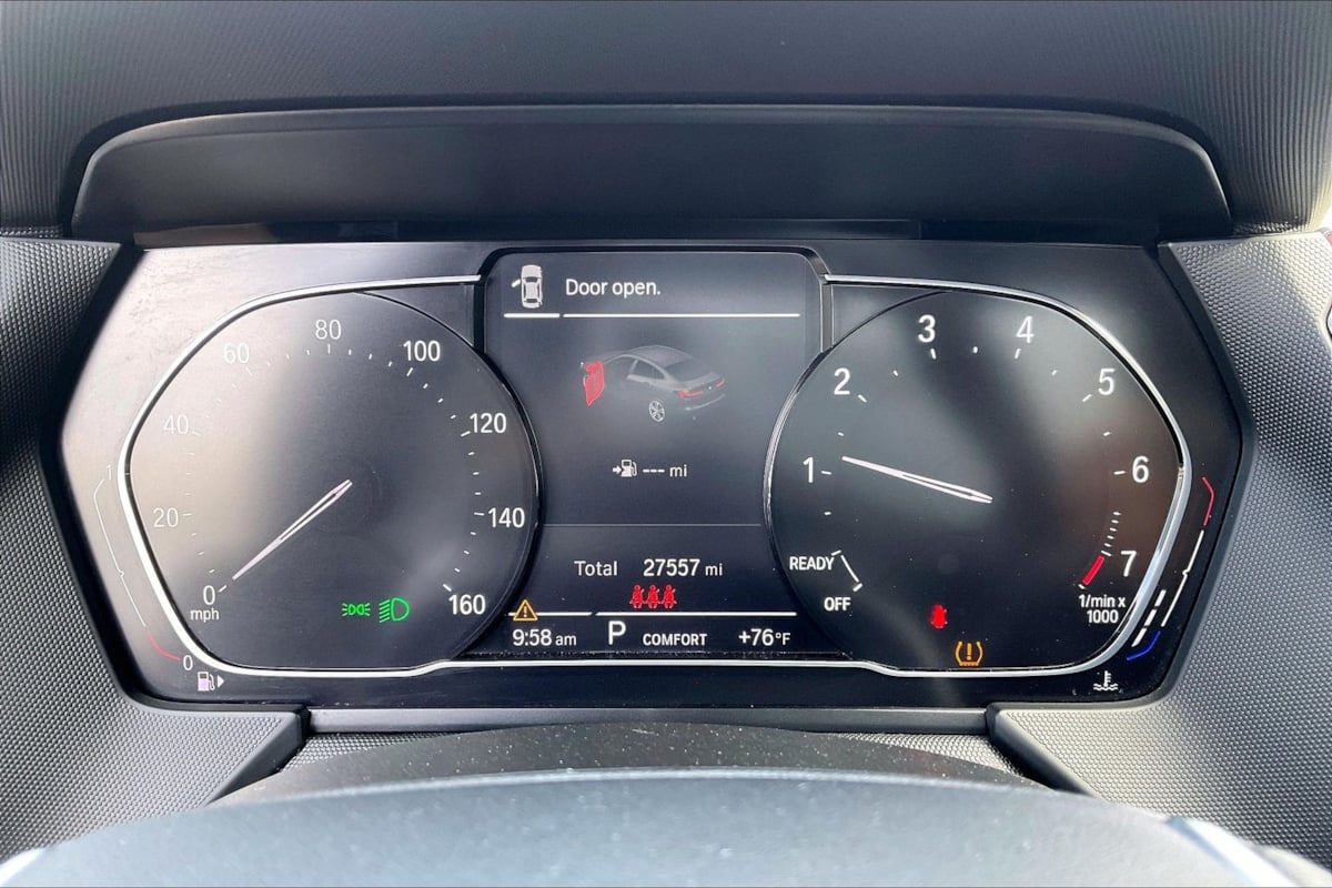 BMW 2 Series photo 20