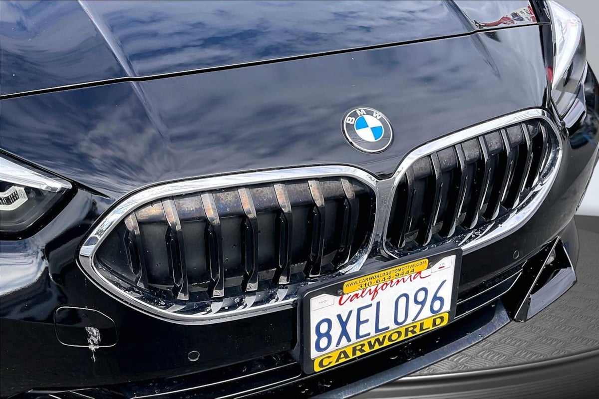 BMW 2 Series photo 28