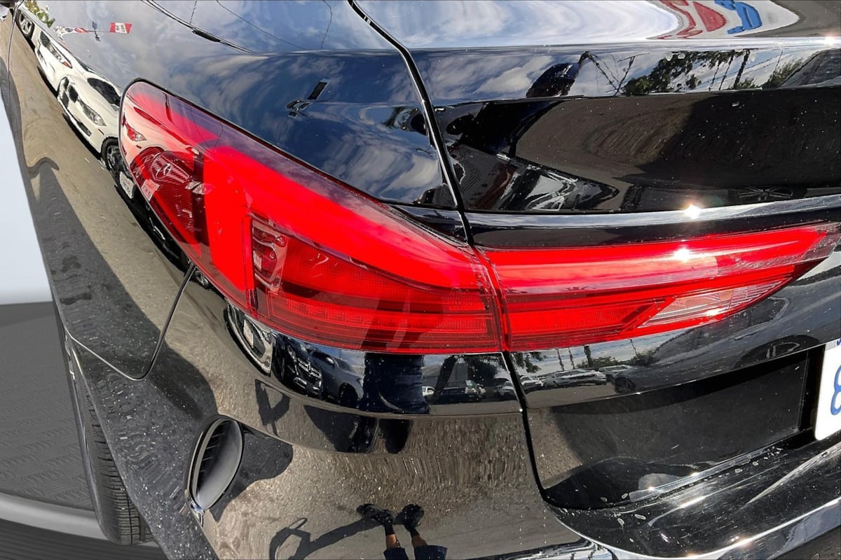 BMW 2 Series photo 30
