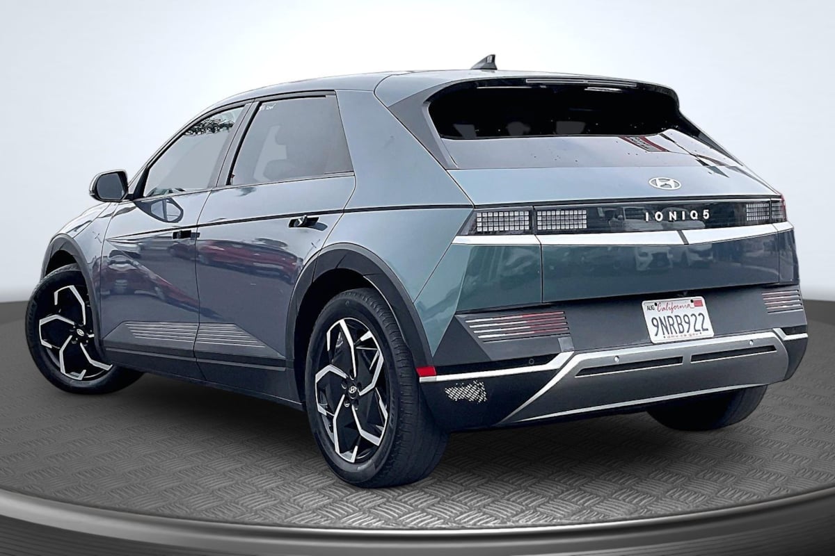 Hyundai Ioniq 5 photo 2