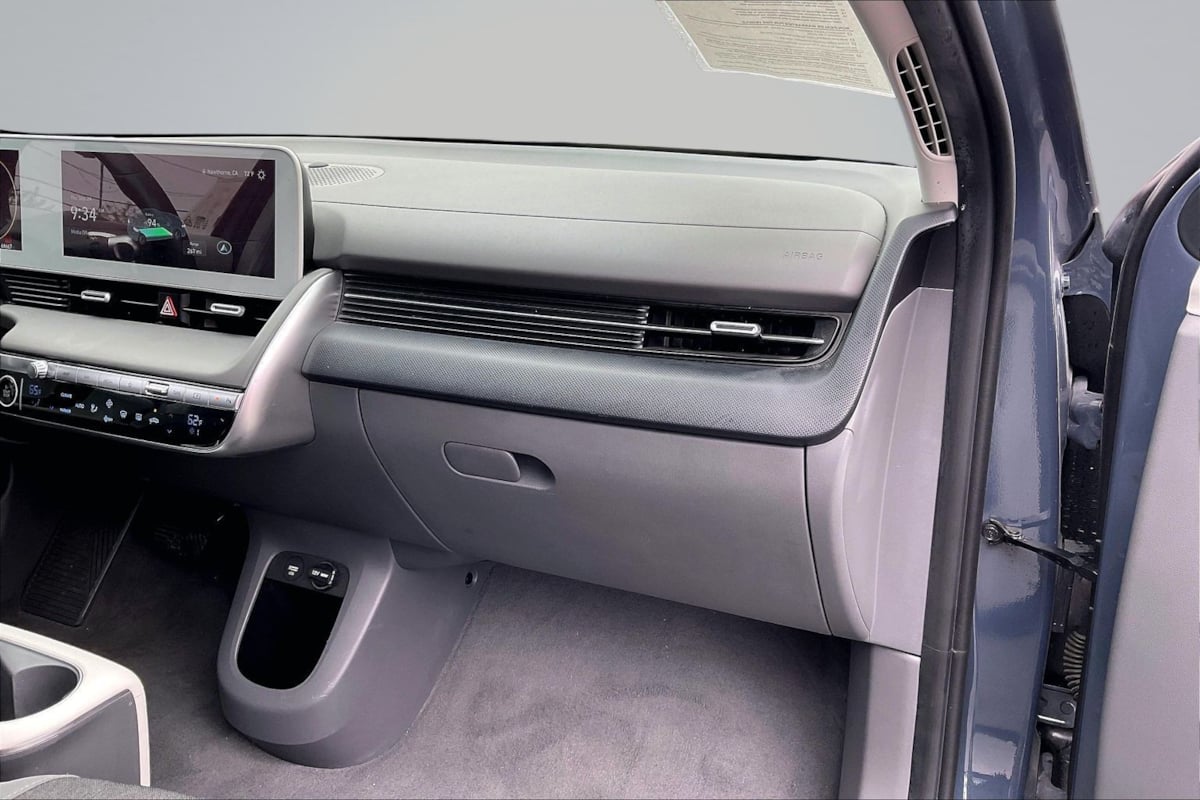 Hyundai Ioniq 5 photo 16