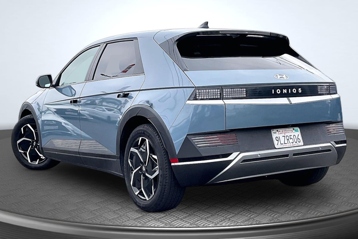 Hyundai Ioniq 5 photo 2