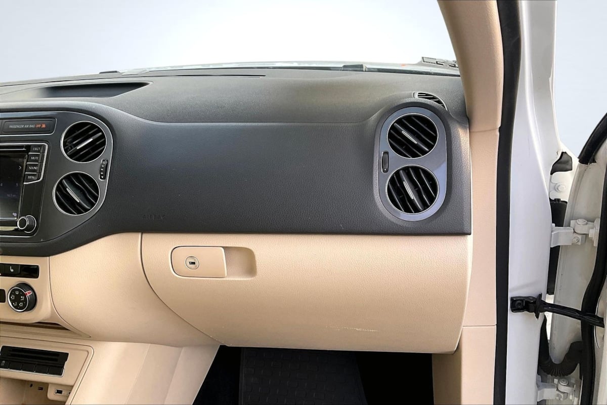 Volkswagen Tiguan photo 17