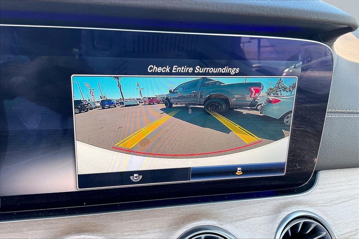 Mercedes-Benz E 450 photo 21