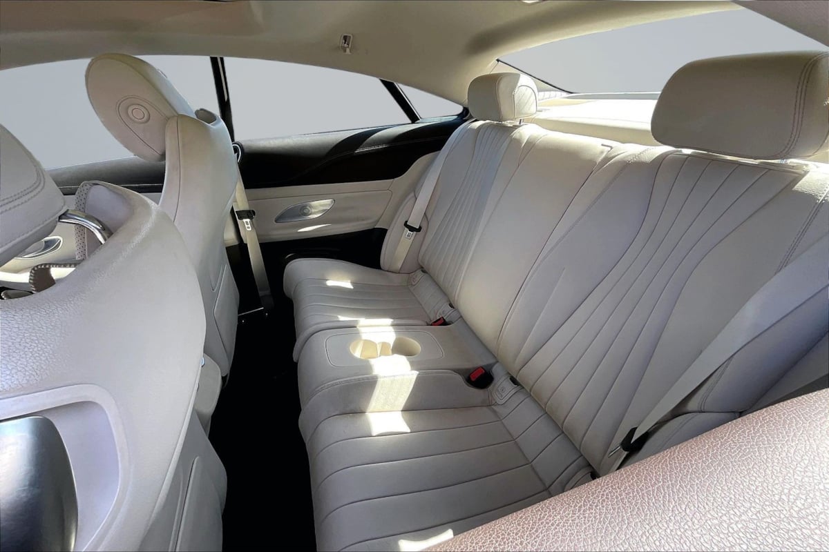 Mercedes-Benz E 450 photo 26