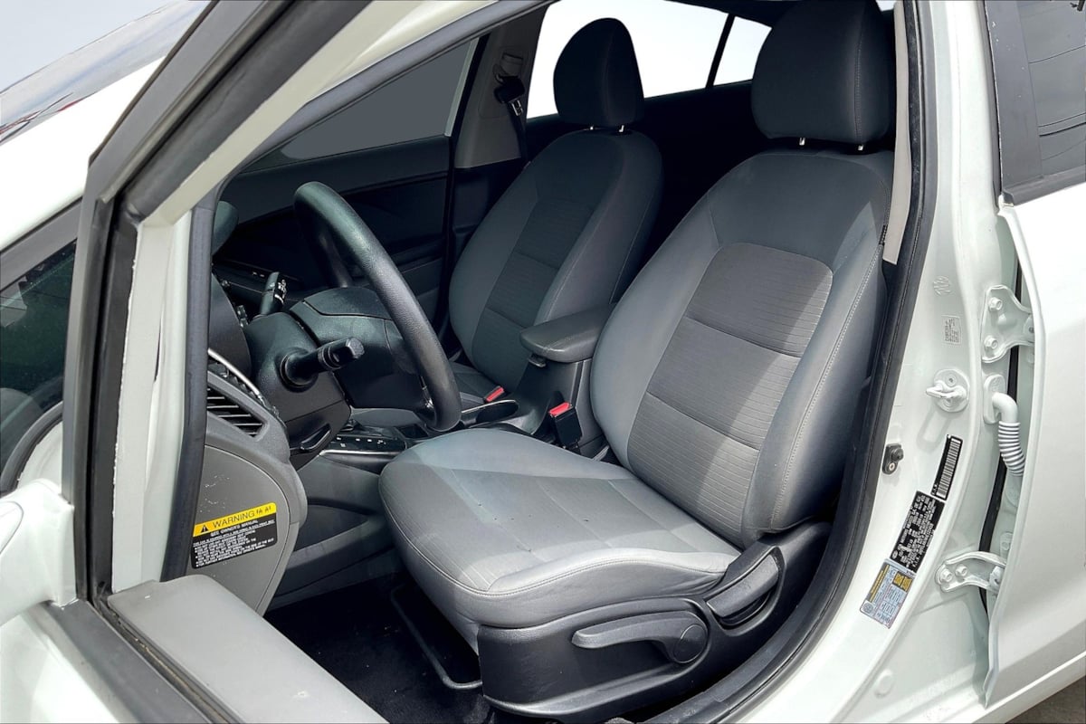 Kia Forte photo 21