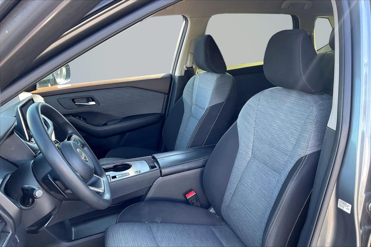 Nissan Rogue photo 25