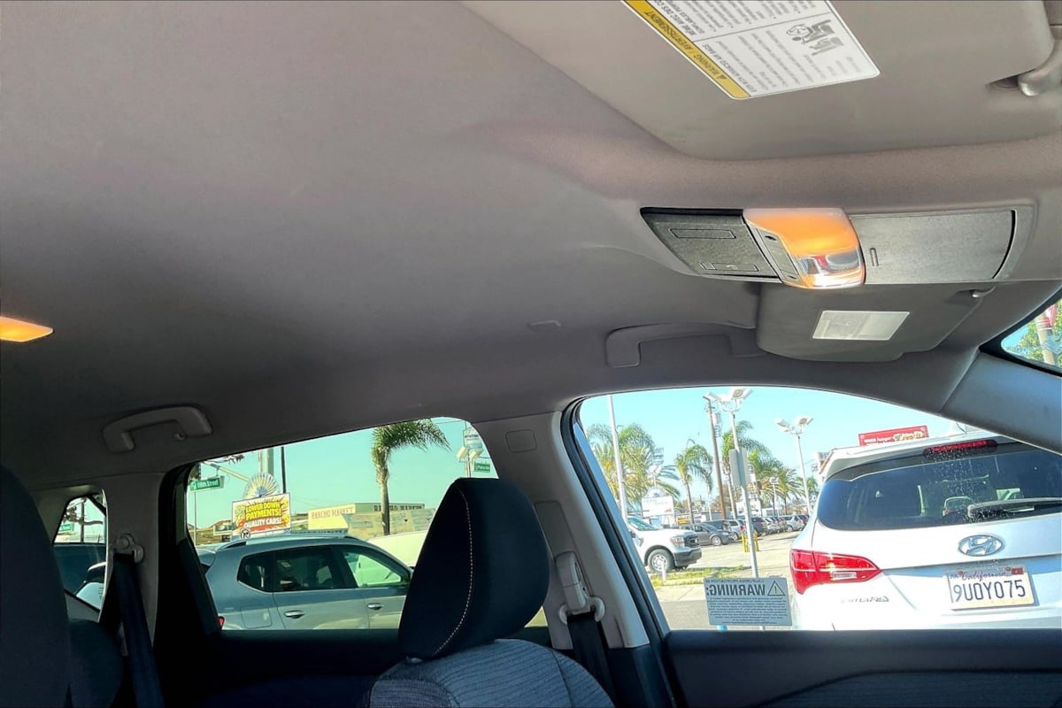 Nissan Rogue photo 22