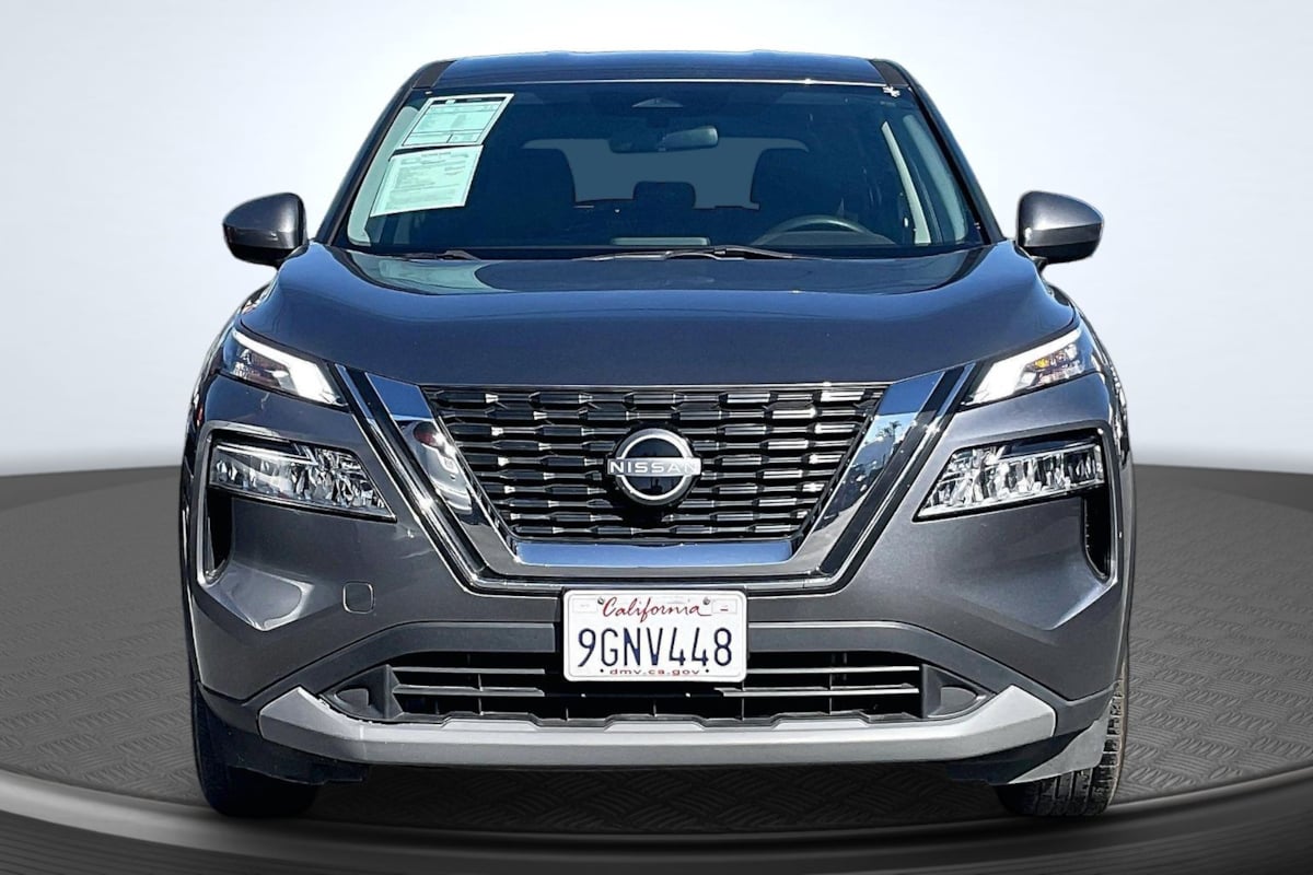 Nissan Rogue photo 3