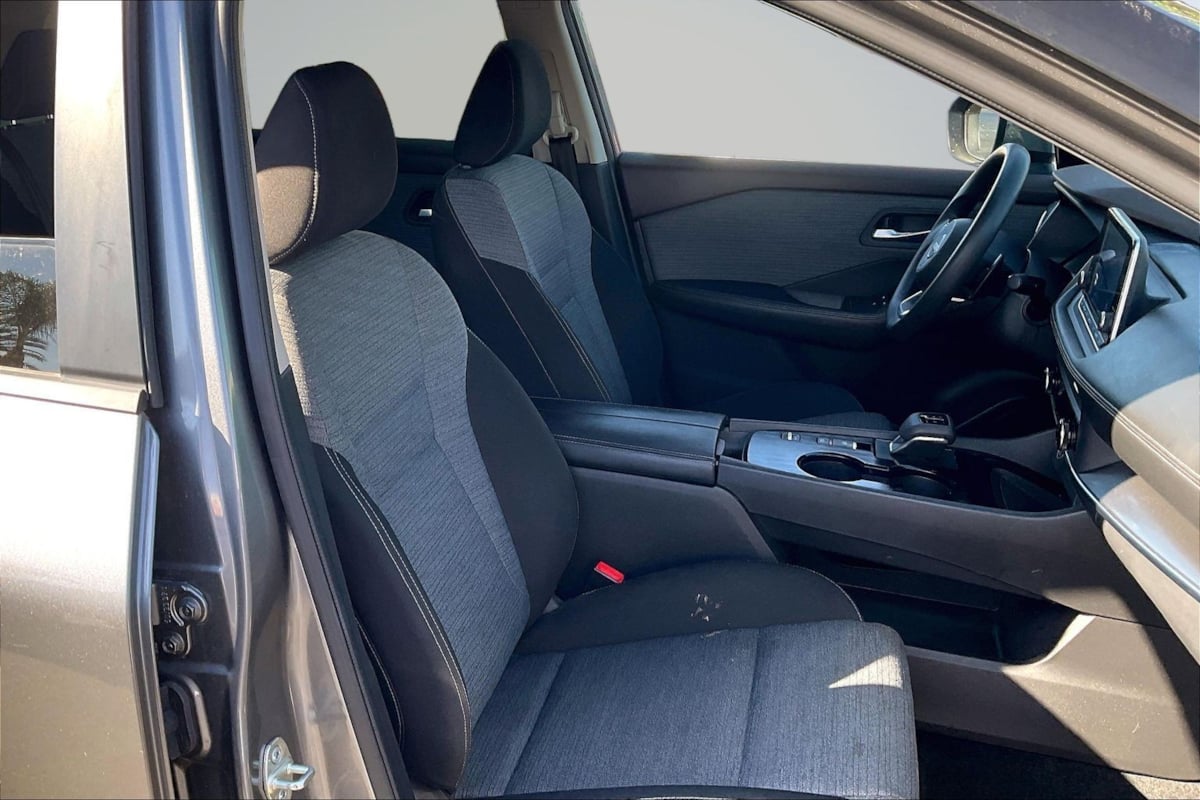 Nissan Rogue photo 7