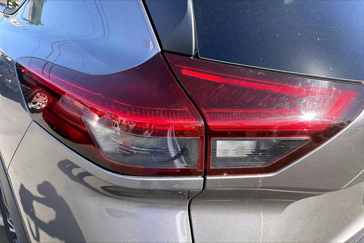 Nissan Rogue photo 30