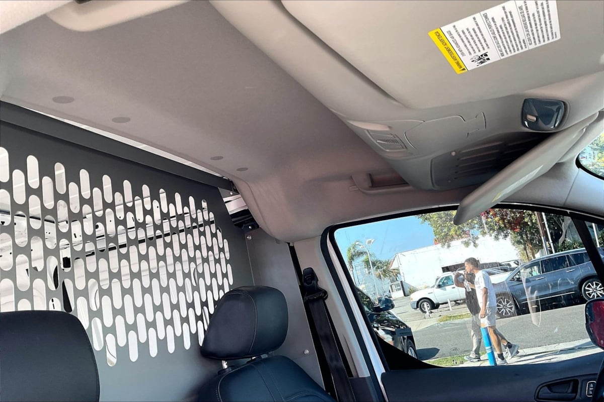Ford Transit Connect photo 15