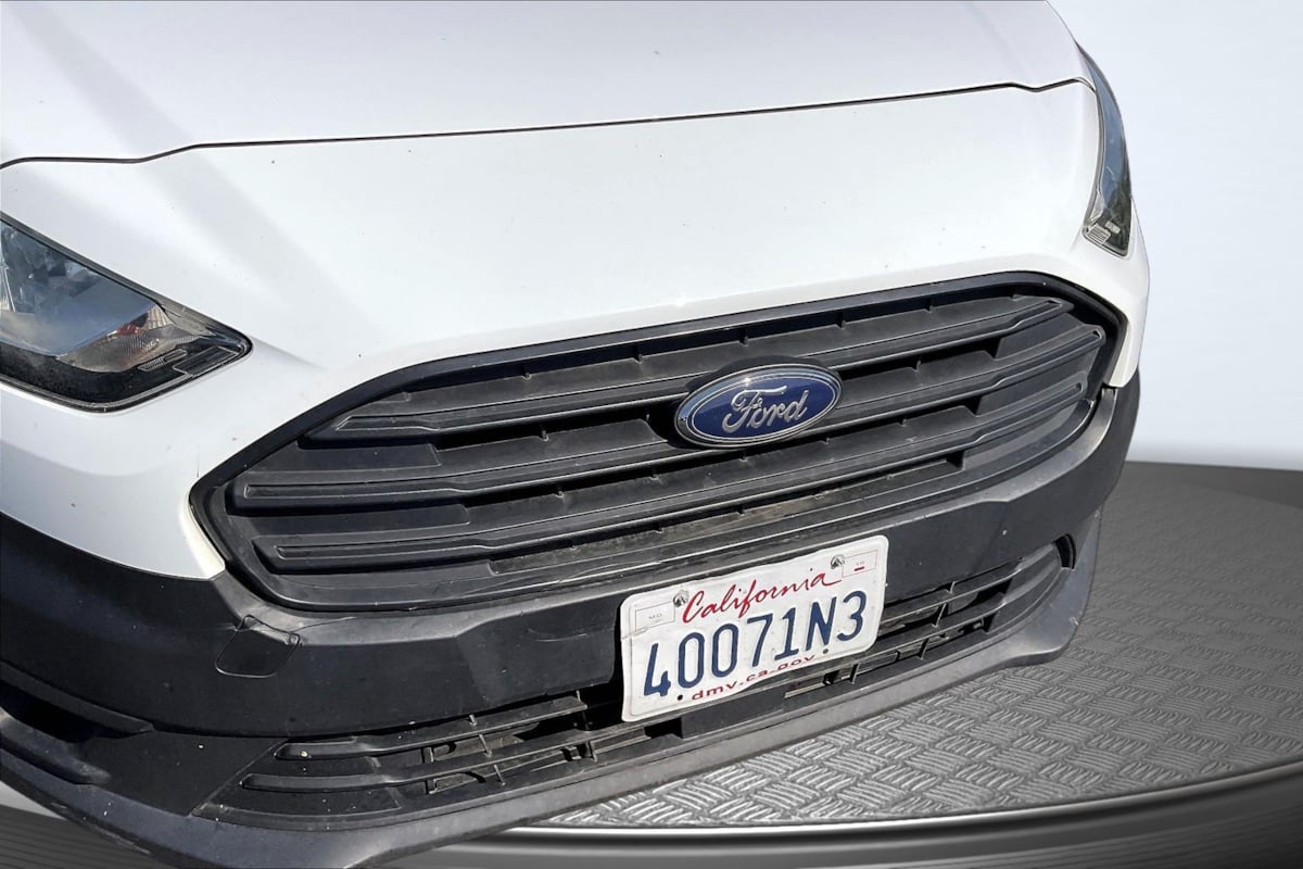 Ford Transit Connect photo 21
