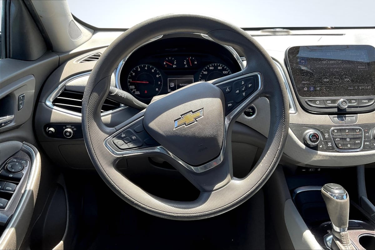 Chevrolet Malibu photo 5