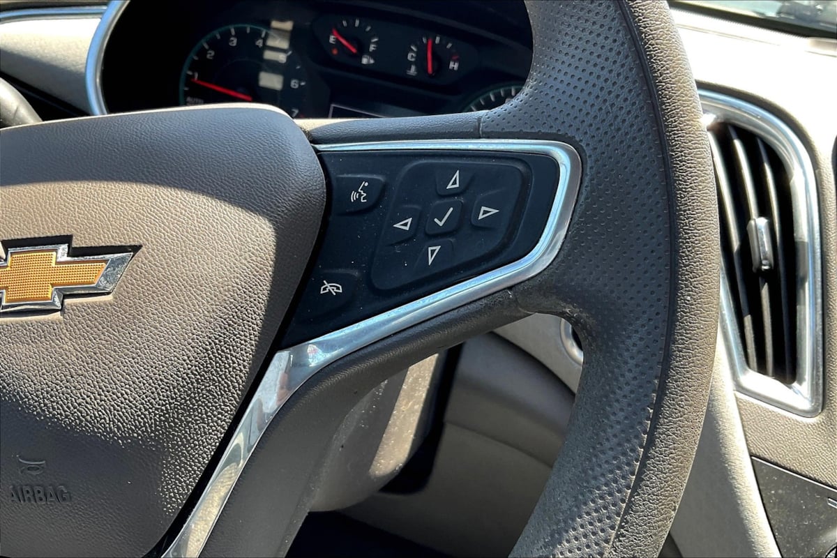Chevrolet Malibu photo 19
