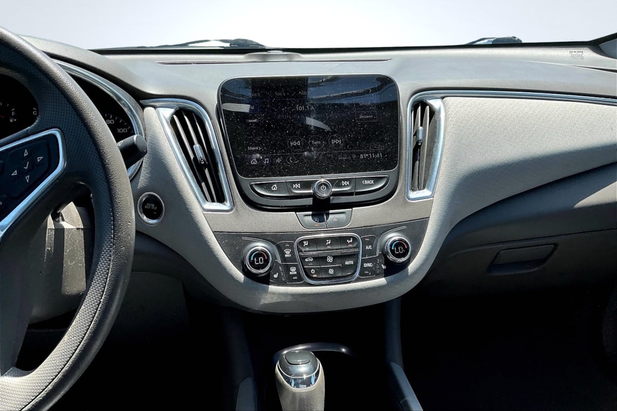 Chevrolet Malibu photo 6