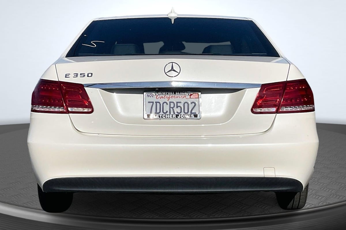Mercedes-Benz e photo 4