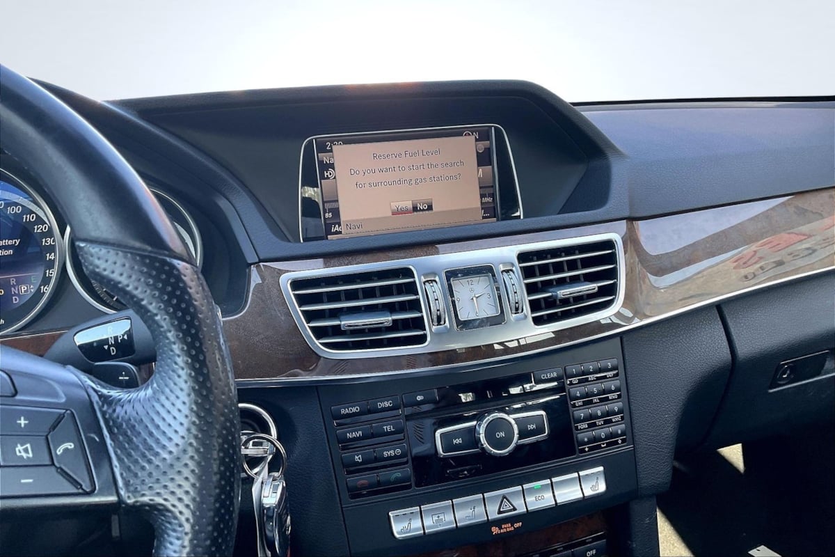 Mercedes-Benz e photo 6