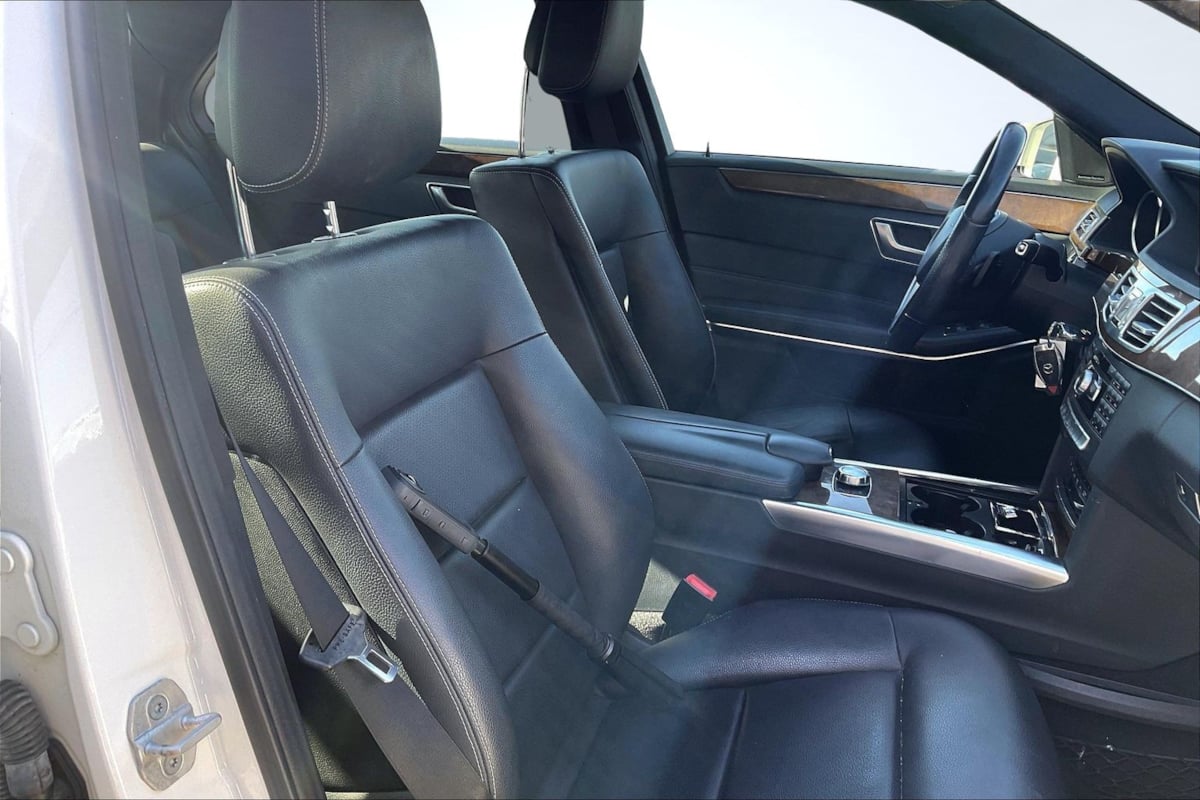 Mercedes-Benz e photo 7