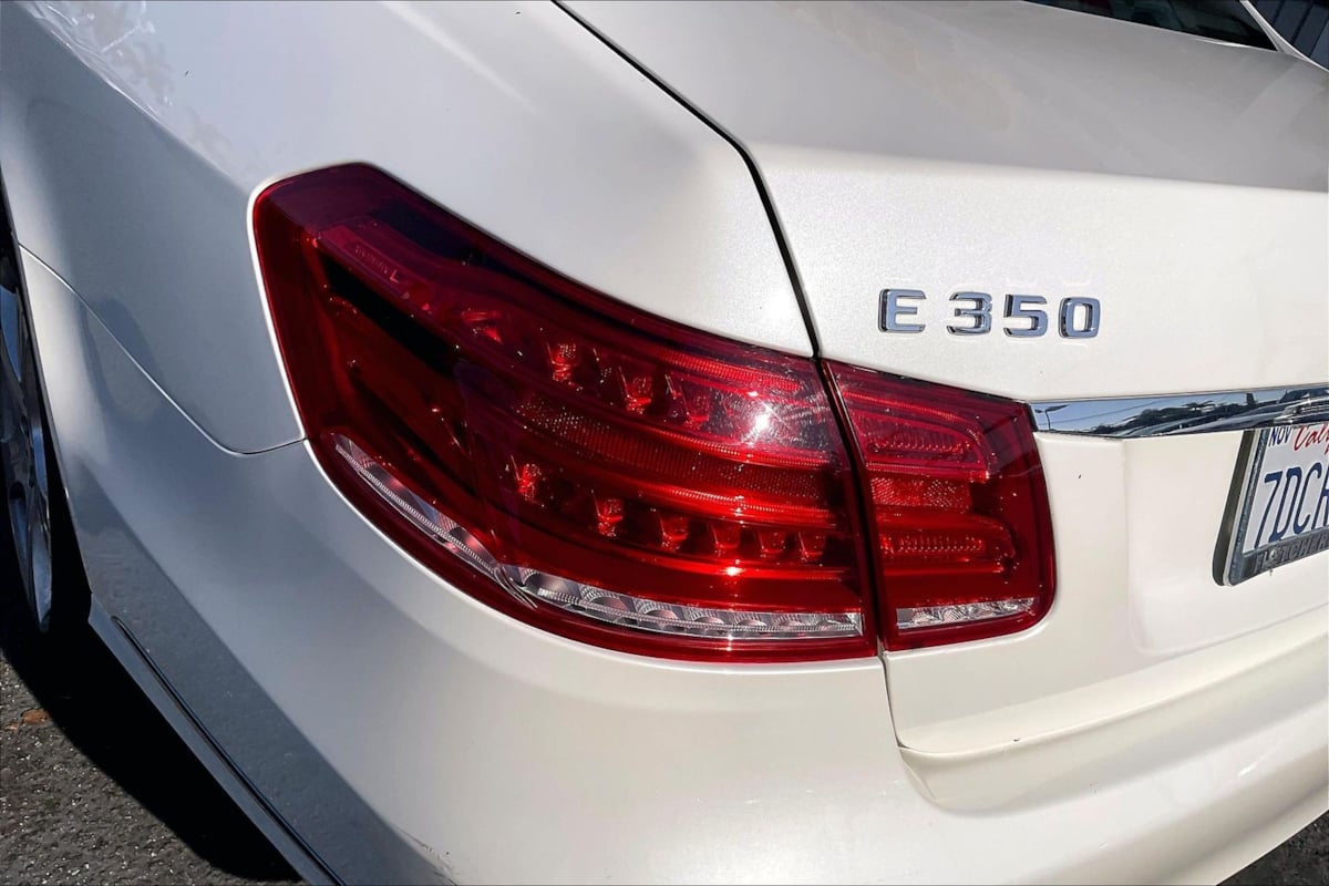 Mercedes-Benz e photo 30