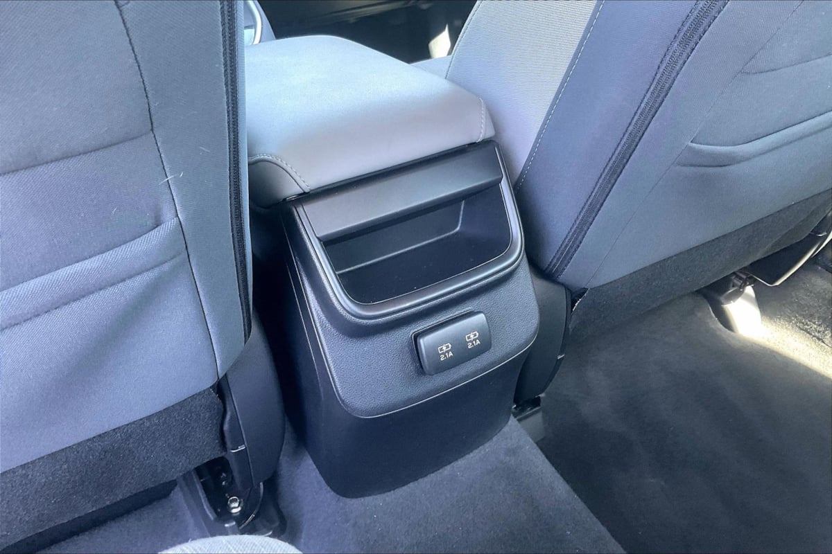 Subaru Legacy photo 32