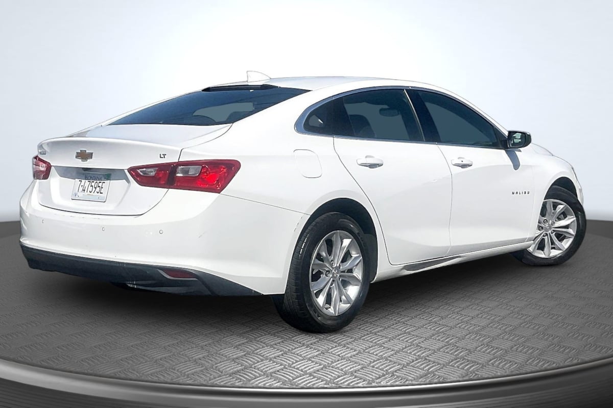 Chevrolet Malibu photo 13