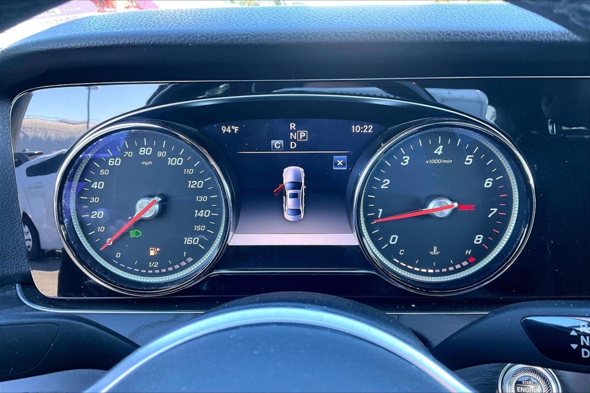 Mercedes-Benz e photo 20