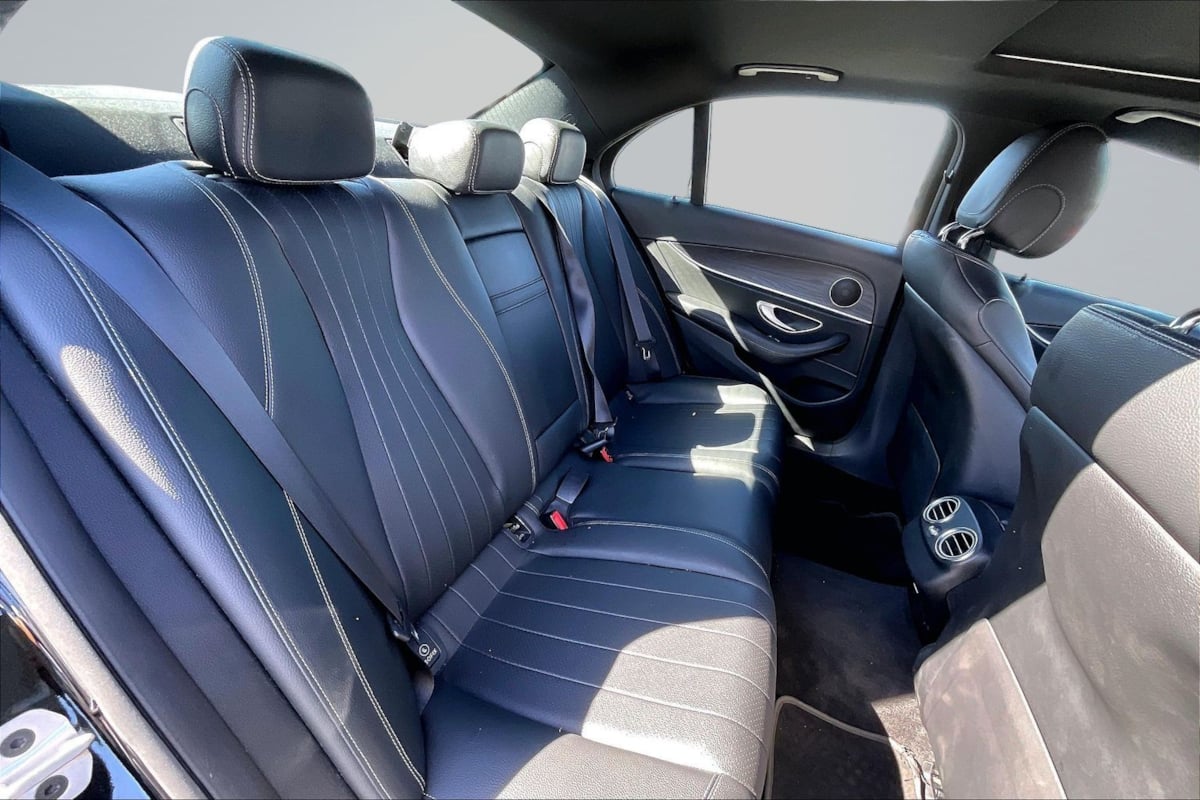 Mercedes-Benz e photo 27