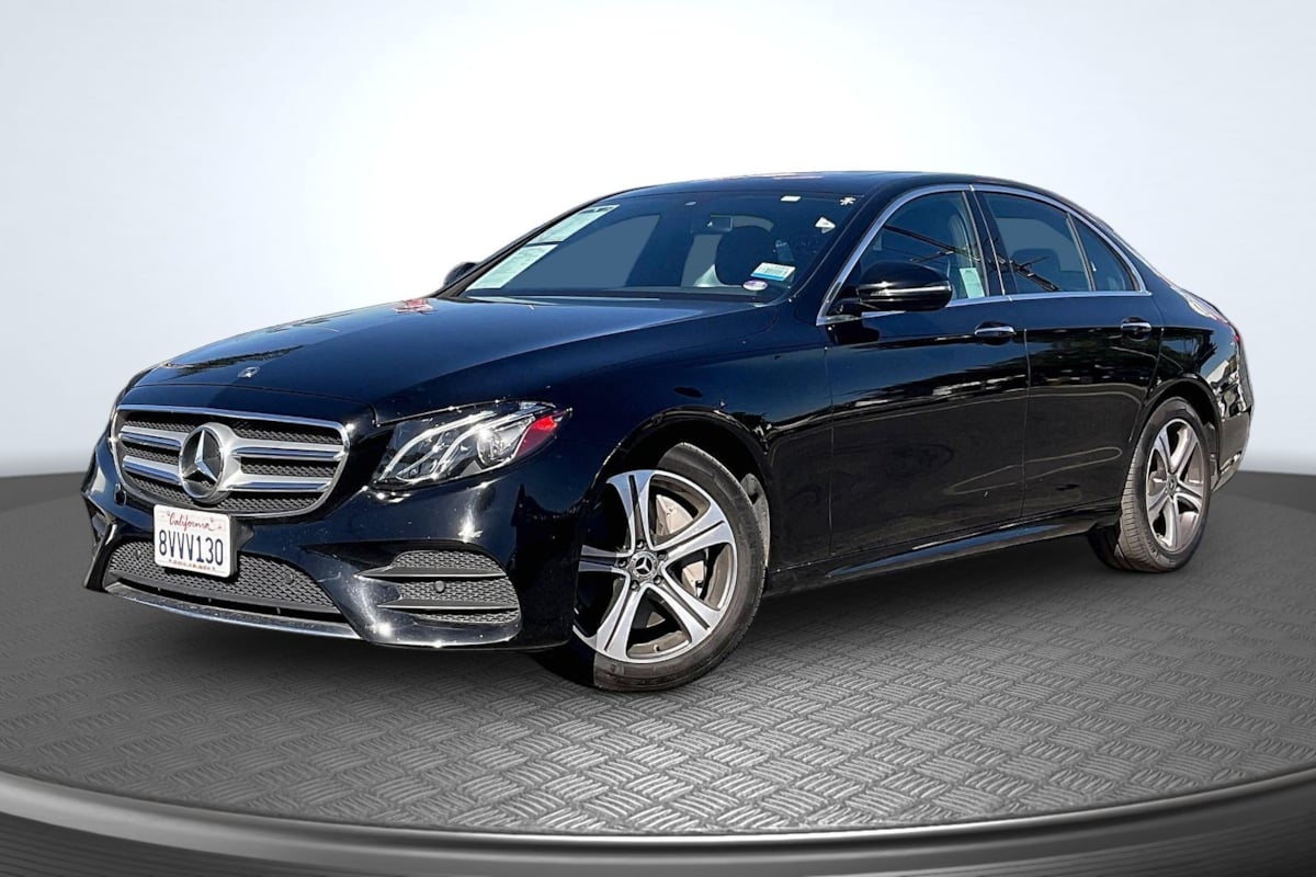 Mercedes-Benz e photo 12