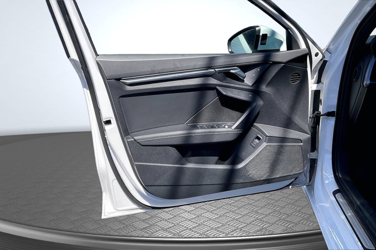 Audi A3 photo 23