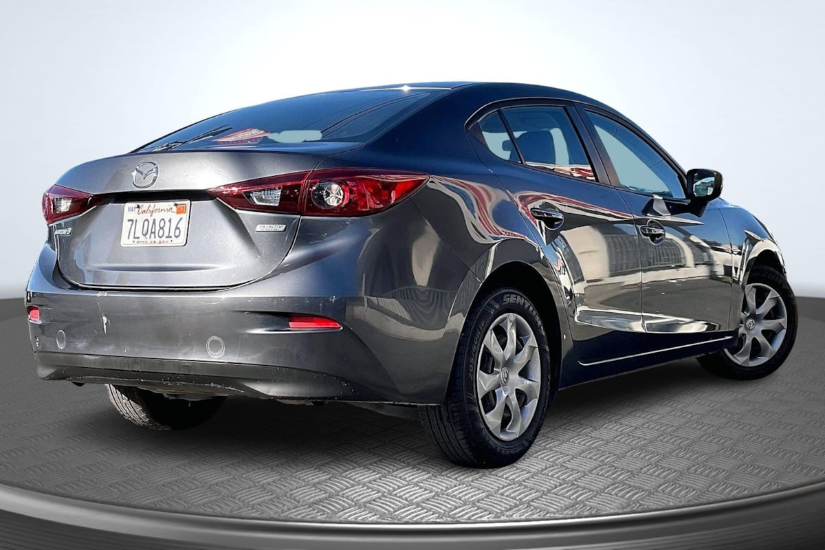 Mazda Mazda3 photo 13