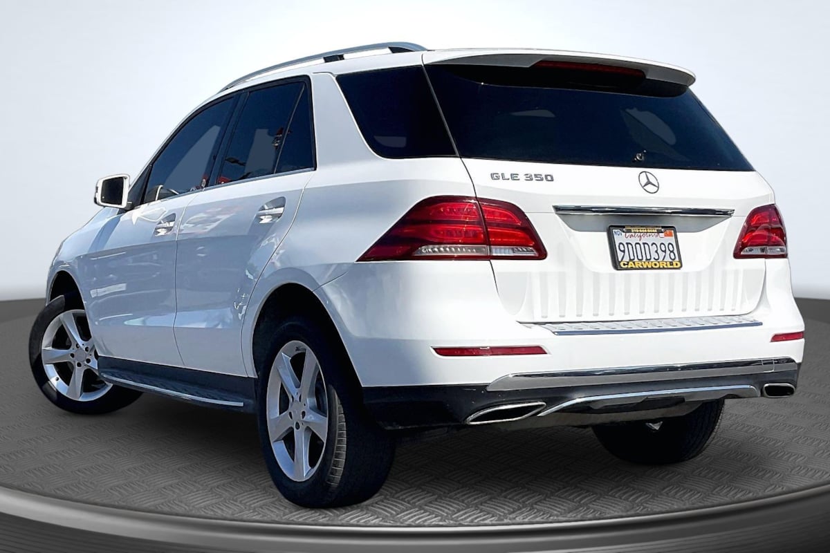 Mercedes-Benz GLE photo 2