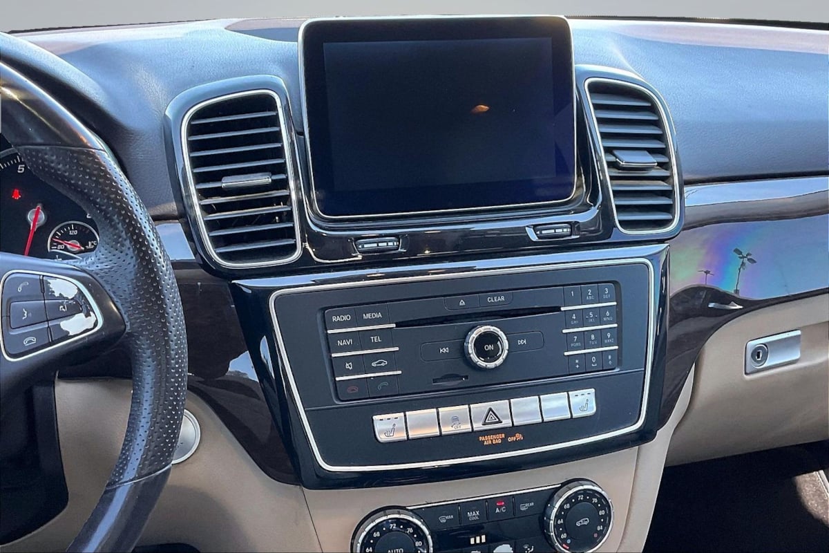 Mercedes-Benz GLE photo 6