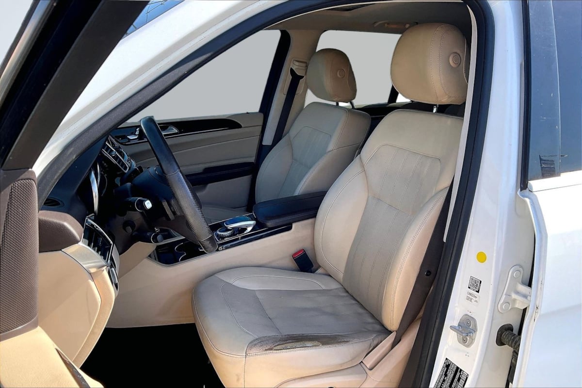 Mercedes-Benz GLE photo 25
