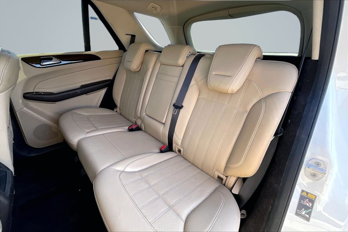 Mercedes-Benz GLE photo 26