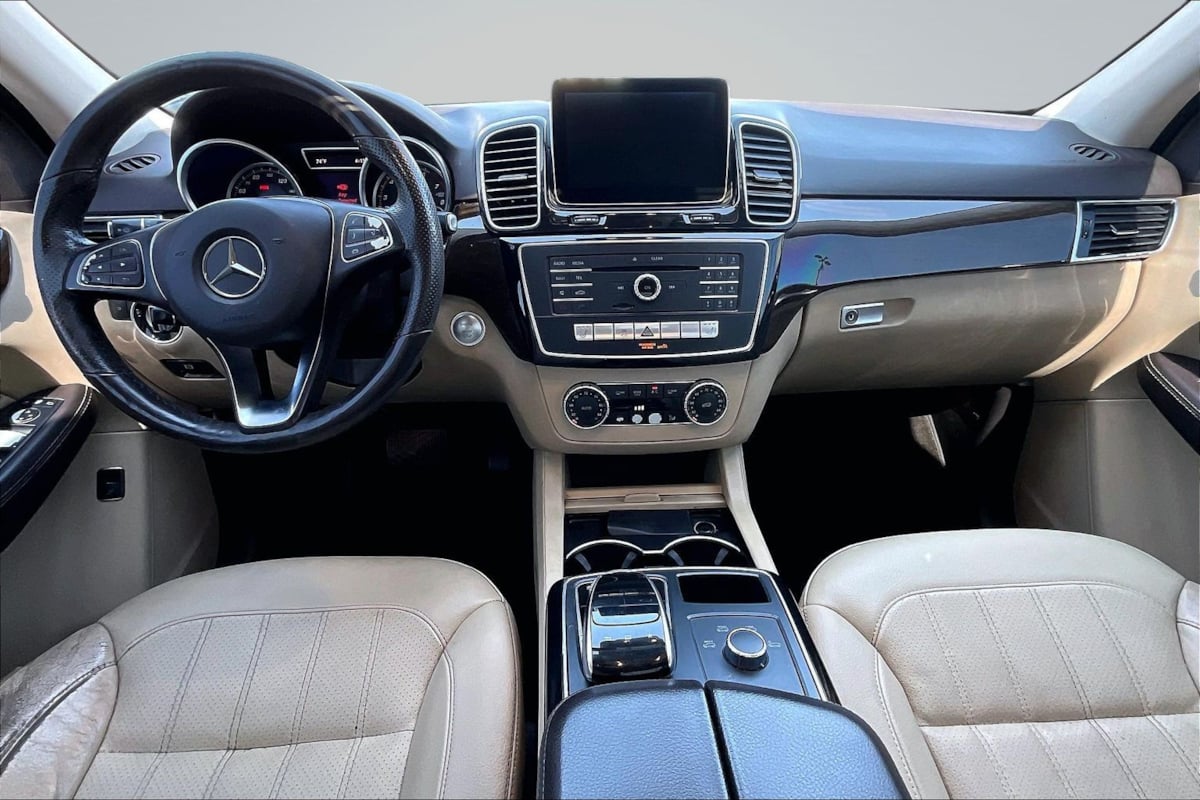 Mercedes-Benz GLE photo 16