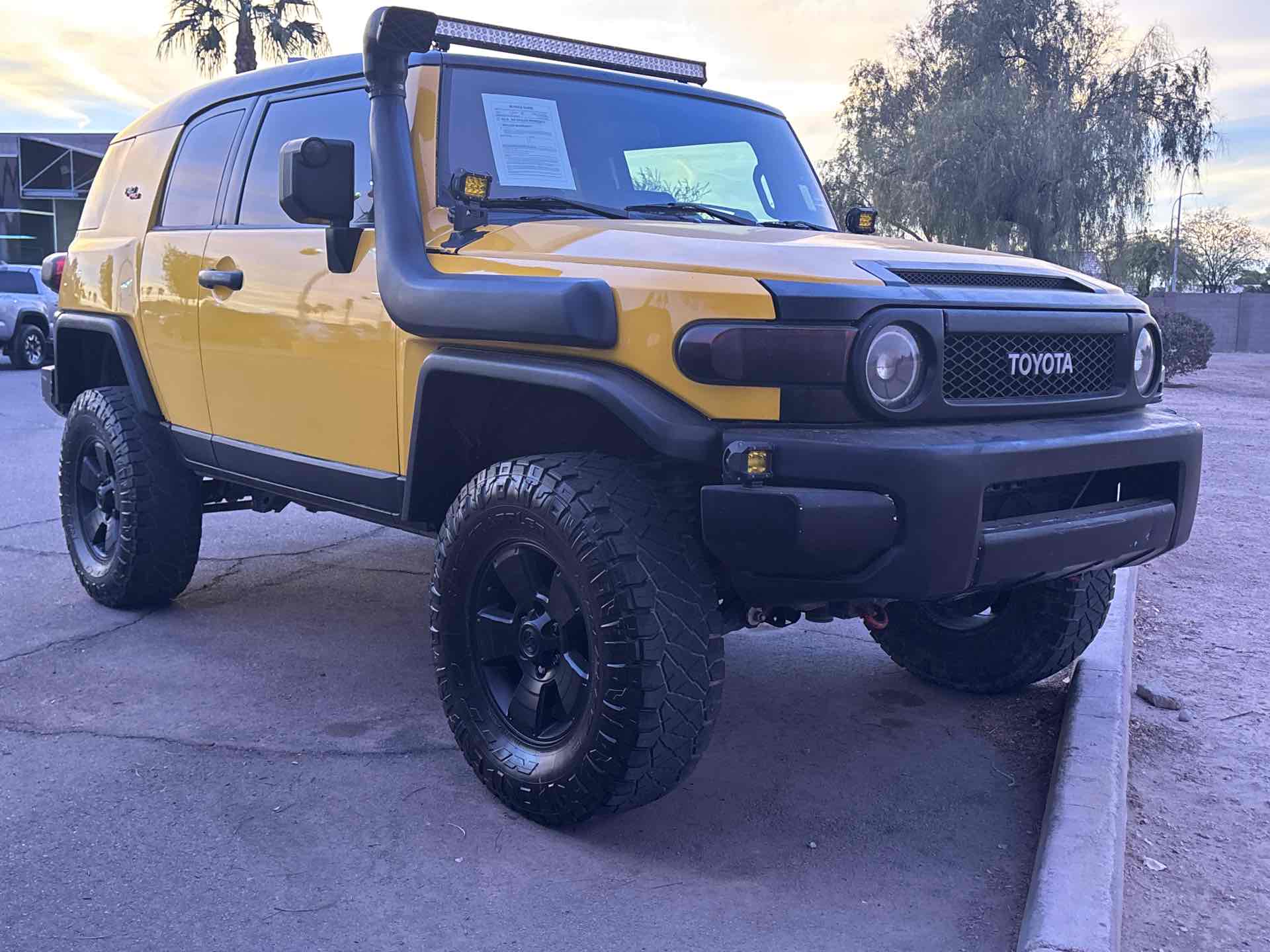 Sold 2007 Toyota FJ Cruiser 4WD in Chandler